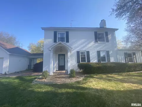 630 E Franklin St, Macomb, IL 61455 photo 5
