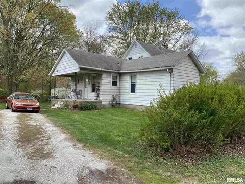 1115 E Jefferson St, Macomb, IL 61455 photo 2