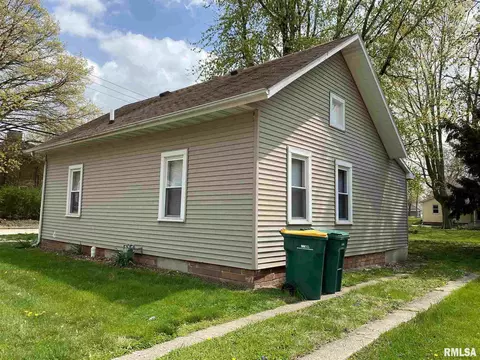 540 N Albert St, Macomb, IL 61455 photo 11
