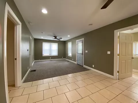 540 N Albert St, Macomb, IL 61455 photo 4