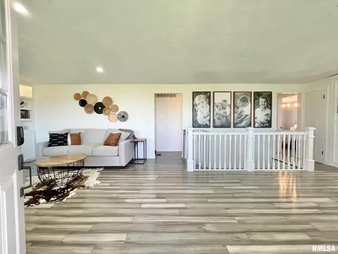 6422 S Hammerich Rd, Mapleton, IL 61547 photo 5