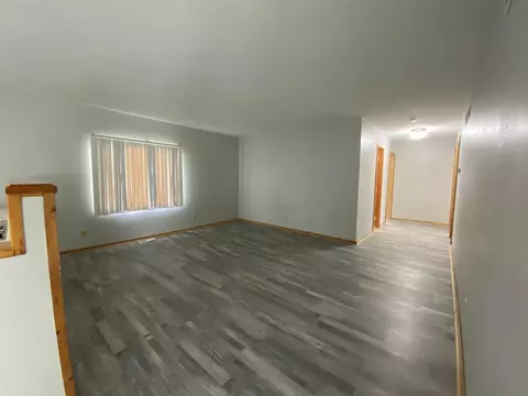 422 SW Murray St, Macomb, IL 61455 photo 2