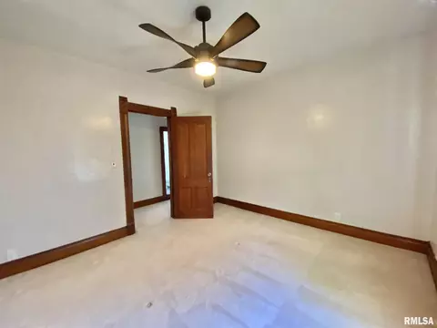 524 S Main St, Canton, IL 61520 photo 42
