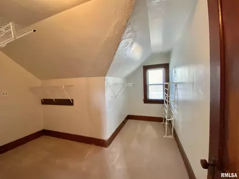 524 S Main St, Canton, IL 61520 photo 50