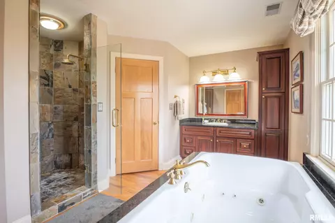 12715 N Georgetowne Rd, Dunlap, IL 61525 photo 19