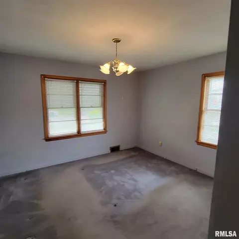 416 N Hanover St, Metamora, IL 61548 photo 10
