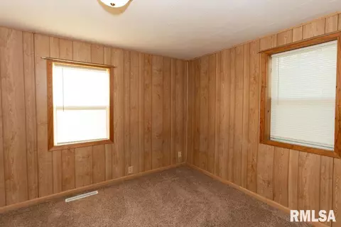 414 W Cruger St, Eureka, IL 61530 photo 13