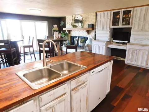 4900 S Sir Lionel Ct, Mapleton, IL 61547 photo 11