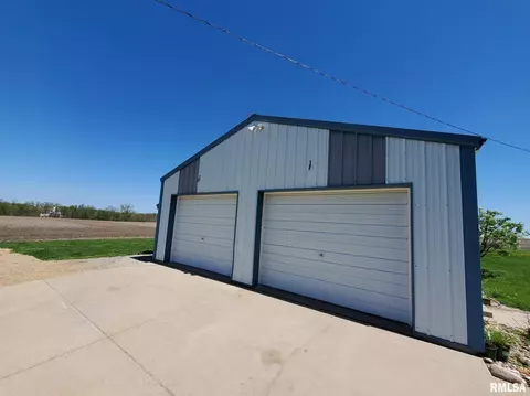 16471 Mclean Rd, Danvers, IL 61732 photo 7