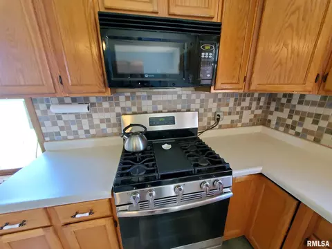 16471 Mclean Rd, Danvers, IL 61732 photo 12