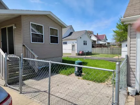 1163 E Chestnut St, Canton, IL 61520 photo 42