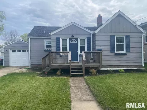820 E Ash St, Canton, IL 61520 photo 33