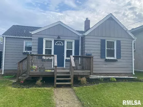 820 E Ash St, Canton, IL 61520 photo 32