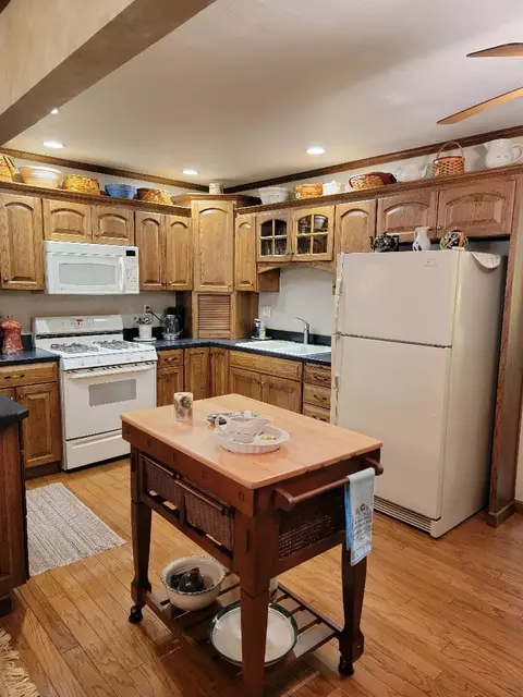 1440 E Ash St, Canton, IL 61520 photo 12