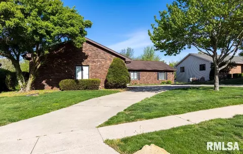 205 Thames River Rd, Springfield, IL 62711 photo 1