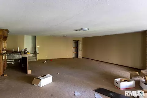 205 Thames River Rd, Springfield, IL 62711 photo 17