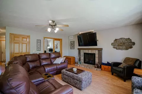 714 Devon Dr, Germantown Hills, IL 61548 photo 14