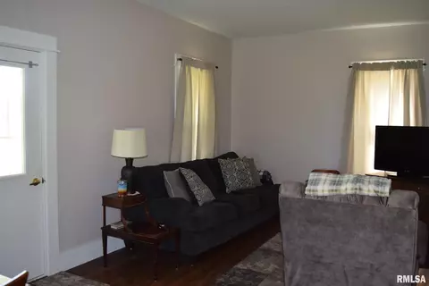 426 E Parkside Dr, Washburn, IL 61570 photo 3