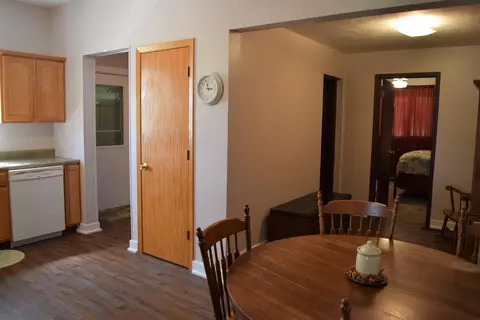 426 E Parkside Dr, Washburn, IL 61570 photo 9