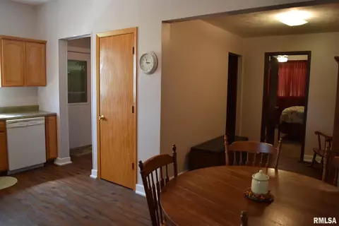 426 E Parkside Dr, Washburn, IL 61570 photo 10