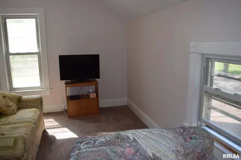 426 E Parkside Dr, Washburn, IL 61570 photo 34