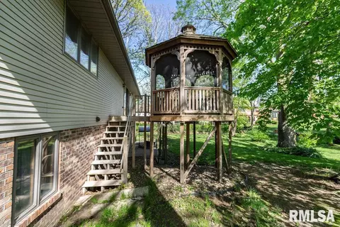 410 W Cruger St, Eureka, IL 61530 photo 36