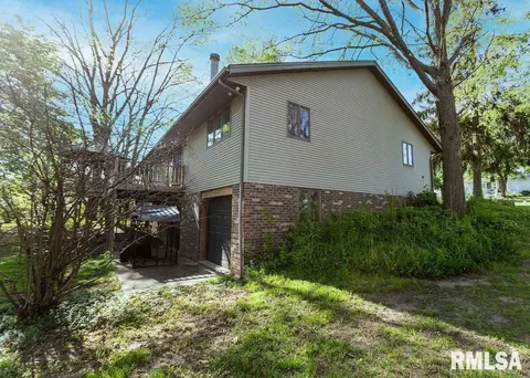 410 W Cruger St, Eureka, IL 61530 photo 40