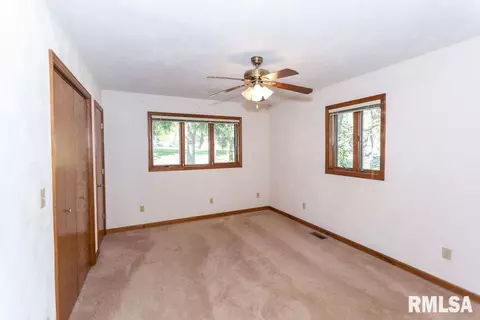 410 W Cruger St, Eureka, IL 61530 photo 26
