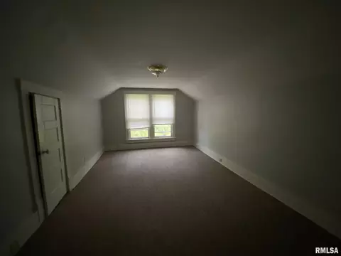 209 Chandler Blvd, Macomb, IL 61455 photo 13