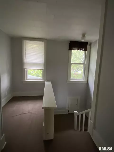 209 Chandler Blvd, Macomb, IL 61455 photo 14