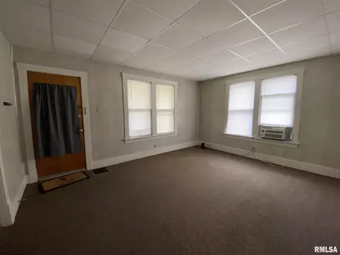 209 Chandler Blvd, Macomb, IL 61455 photo 15