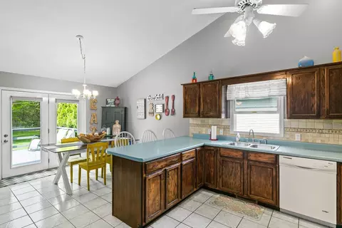 9451 W Guinivere Dr, Mapleton, IL 61547 photo 20