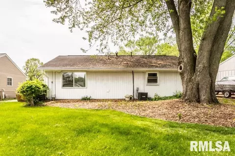 9 Briarcliff Ct, Pekin, IL 61554 photo 19