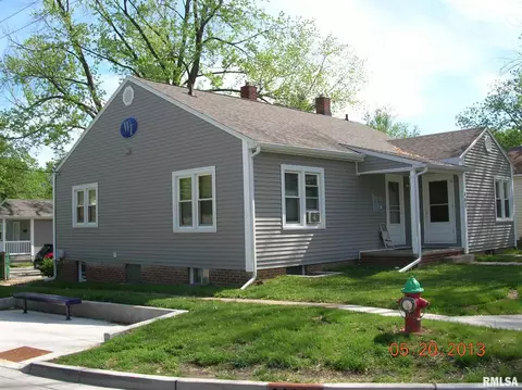440 W Murray St, Macomb, IL 61455 photo 1