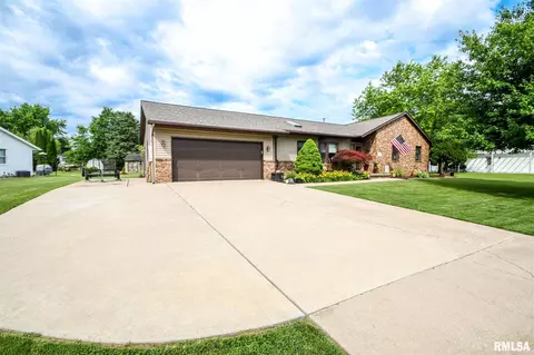 9354 W Darlington Dr, Mapleton, IL 61547 photo 4