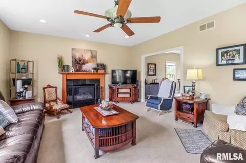 11506 N Ballymore Ave, Dunlap, IL 61525 photo 3