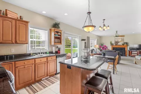11506 N Ballymore Ave, Dunlap, IL 61525 photo 8