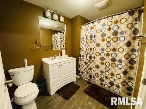 1207 Thomas St, Macomb, IL 61455 photo 21