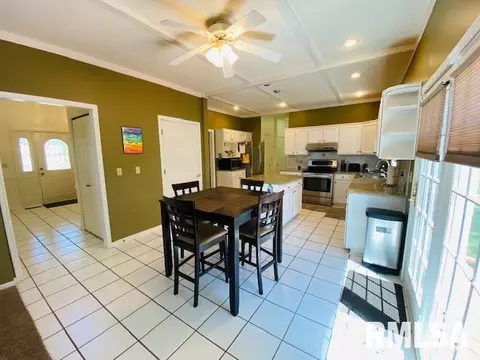 1207 Thomas St, Macomb, IL 61455 photo 13