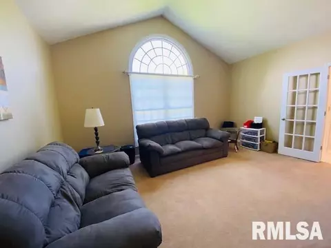 1207 Thomas St, Macomb, IL 61455 photo 7