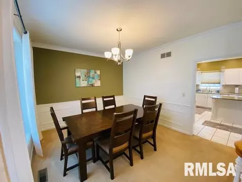 1207 Thomas St, Macomb, IL 61455 photo 10