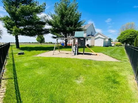 1207 Thomas St, Macomb, IL 61455 photo 36