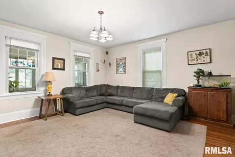 416 S 7th St, Pekin, IL 61554 photo 13