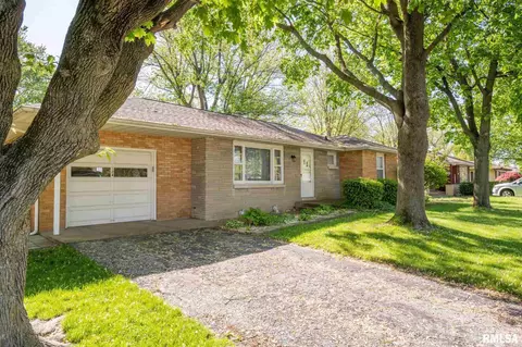 124 Jay Ave, Morton, IL 61550 photo 3