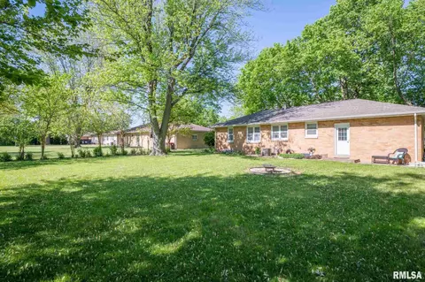 124 Jay Ave, Morton, IL 61550 photo 9