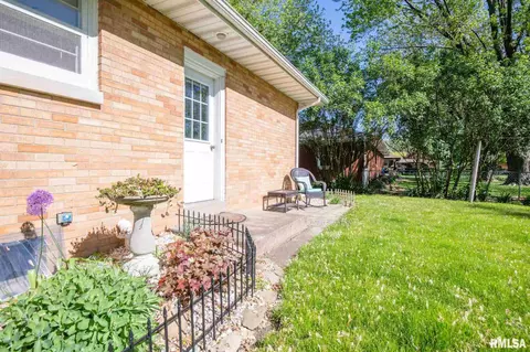 124 Jay Ave, Morton, IL 61550 photo 6