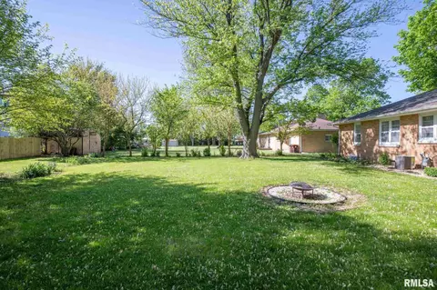 124 Jay Ave, Morton, IL 61550 photo 8