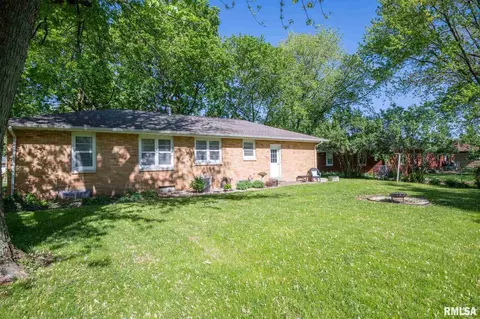 124 Jay Ave, Morton, IL 61550 photo 4