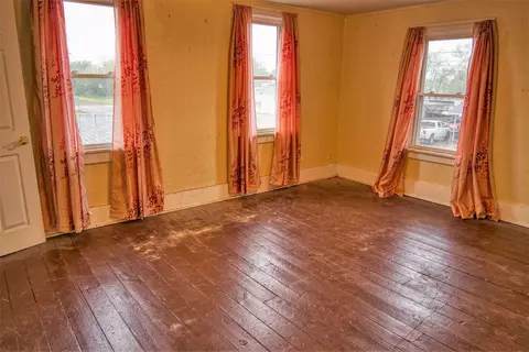 109 E 4th St, Glasford, IL 61533 photo 26