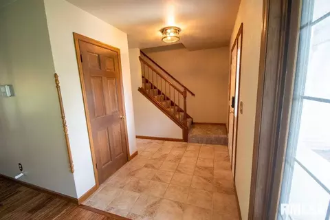 408 Bayside Dr, Germantown Hills, IL 61548 photo 8